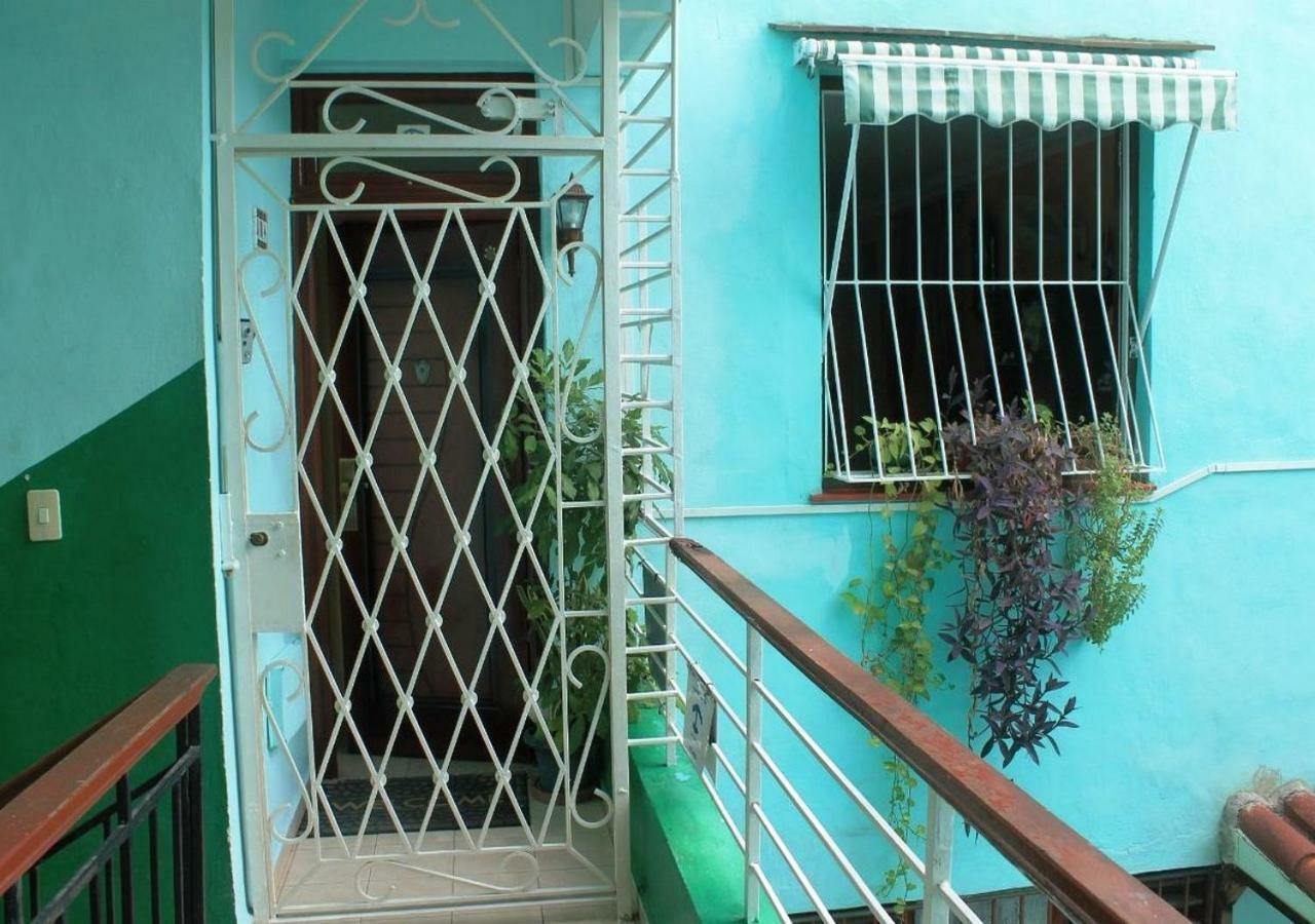 Hostal Yolanda Habana Vieja هافانا المظهر الخارجي الصورة